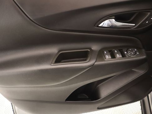 Used 2023 Chevrolet Equinox LT image 14