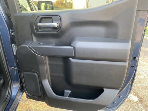 Used 2021 Chevrolet Silverado 1500 Custom Trail Boss w/ LPO, Dark Essentials Package image 24