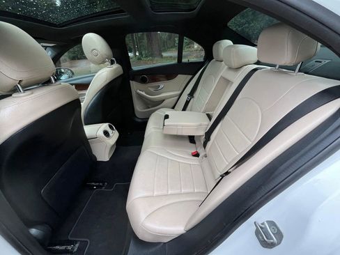 Used 2018 Mercedes-Benz C 300 Sedan image 10