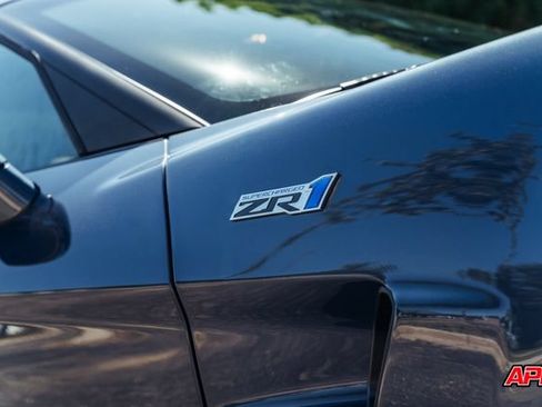 Used 2013 Chevrolet Corvette ZR1 w/ 3ZR Preferred Equipment Group RWD image 37