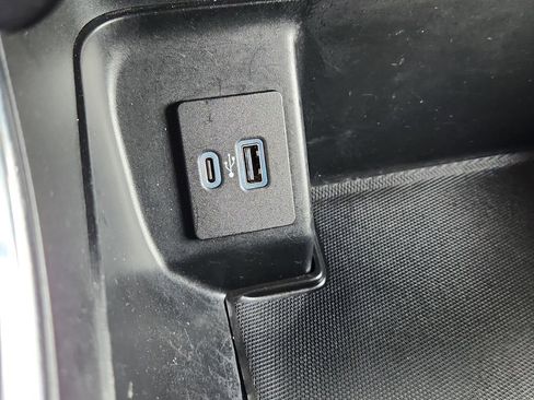 Used 2022 Ford F150 XLT w/ Equipment Group 302A High AWD/4WD image 24