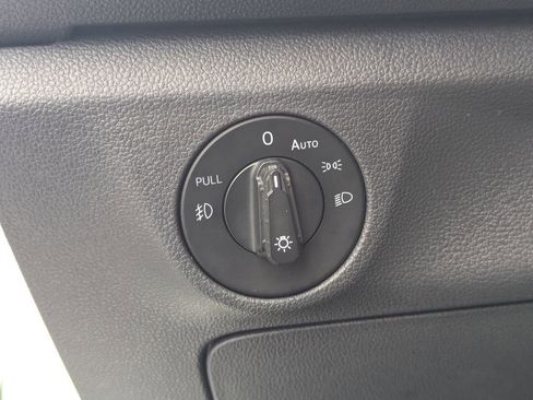 Used 2021 Volkswagen Jetta FWD image 27