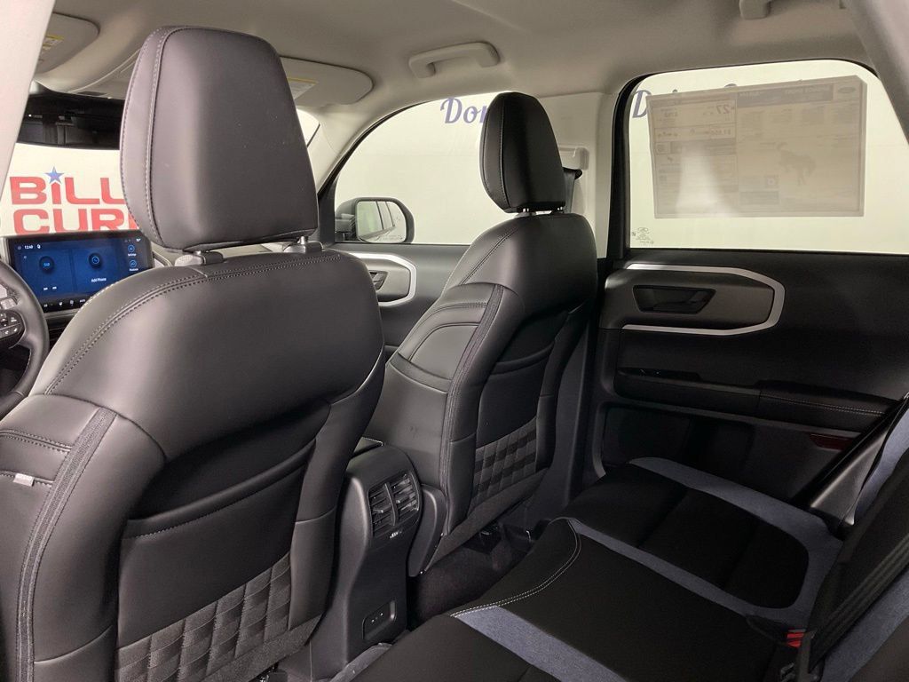 New 2026 Ford Bronco Sport Outer Banks AWD/4WD image 15
