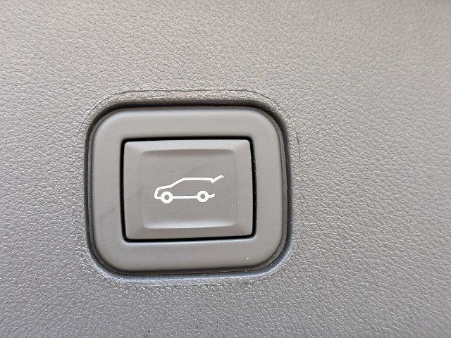 Certified 2024 Cadillac Lyriq Sport AWD/4WD image 16