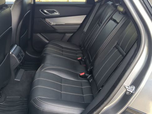 Used 2019 Land Rover Range Rover Velar S image 20