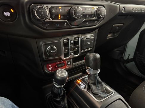 Used 2023 Jeep Wrangler Unlimited Rubicon 4xe w/ Cold Weather Group image 16