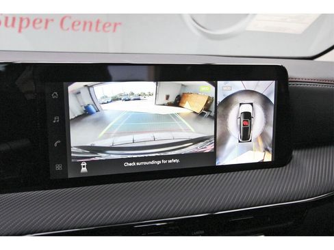 New 2026 Nissan Kicks SR image 25