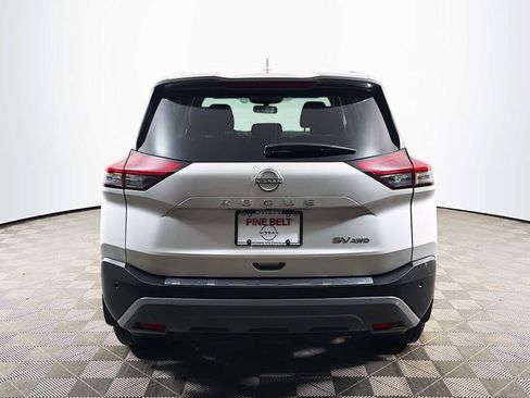 Certified 2023 Nissan Rogue SV image 5