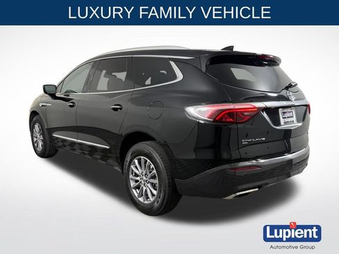 Used 2023 Buick Enclave Essence w/ LPO, Floor Liner Package AWD/4WD image 9