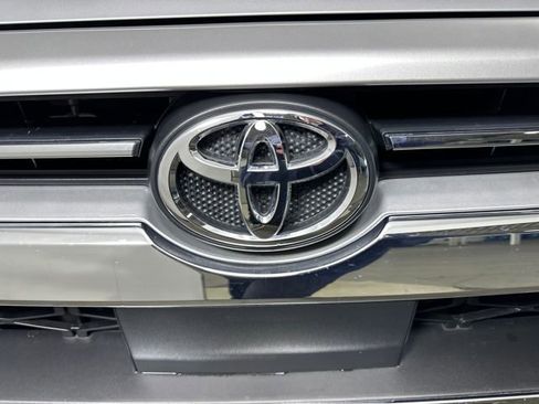Used 2023 Toyota 4Runner Limited image 9