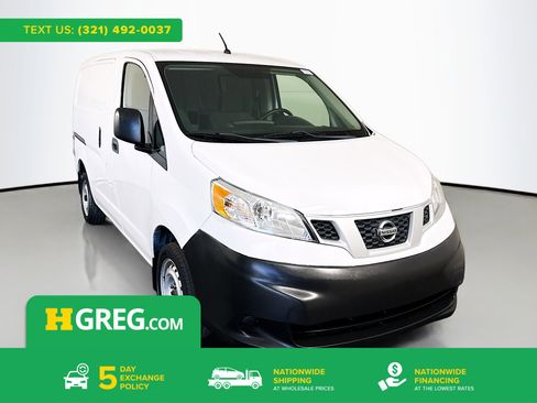 Used 2019 Nissan NV200 S image 1
