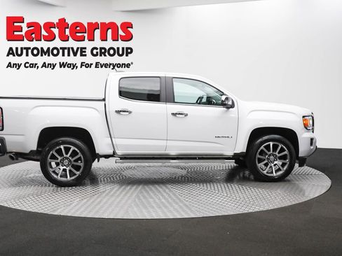 Used 2020 GMC Canyon Denali image 4