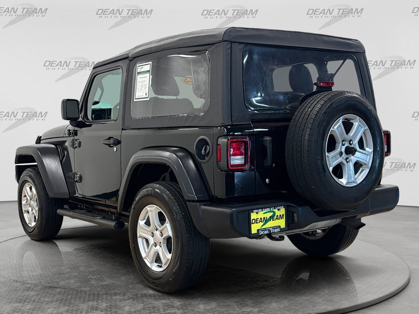 Used 2023 Jeep Wrangler Sport AWD/4WD image 6