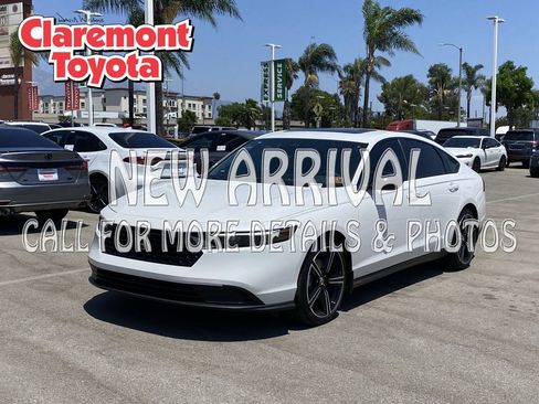 Used 2026 Honda Accord Sport image 1