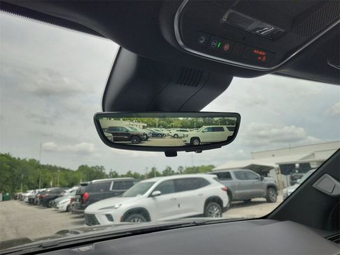 New 2025 GMC Sierra EV Denali image 26