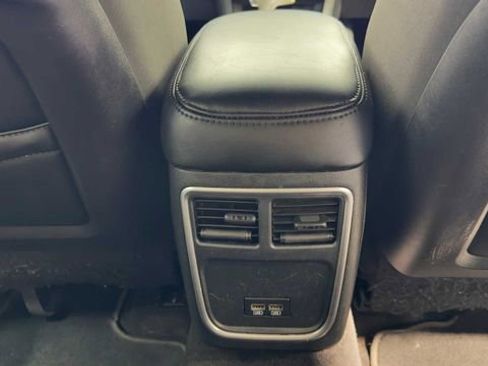 Used 2018 Dodge Charger SXT Plus w/ Beats Audio Group RWD image 13