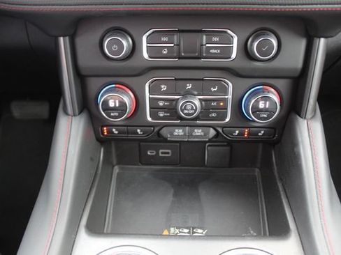 Used 2023 Chevrolet Tahoe RST AWD/4WD image 32