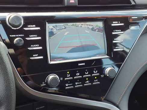 Certified 2020 Toyota Camry LE FWD image 23