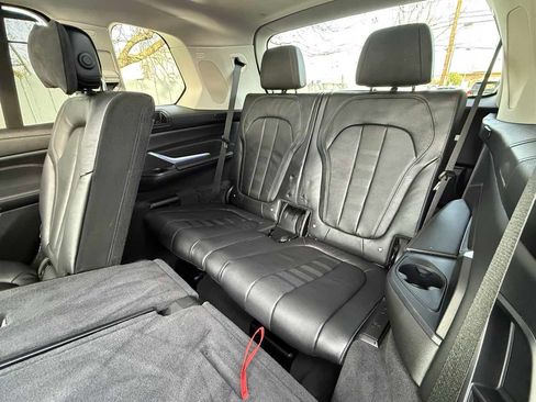 Used 2019 BMW X7 xDrive50i w/ Premium Package image 19