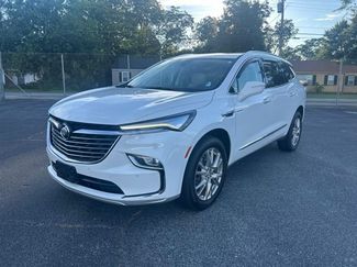 Used 2023 Buick Enclave Essence w/ Experience Buick Package FWD video 1