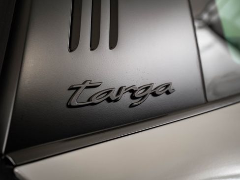 Certified 2022 Porsche 911 Targa 4 GTS image 65