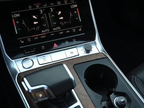 Used 2019 Audi A6 3.0T Prestige w/ Prestige Package image 28