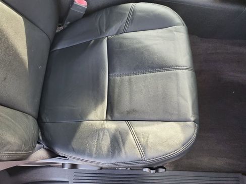 Used 2013 Chevrolet Avalanche LT w/ All-Star Edition image 33