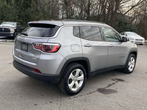 Used 2020 Jeep Compass Latitude image 7