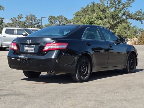 Used 2011 Toyota Camry LE w/ Fleet Convenience Pkg FWD image 13