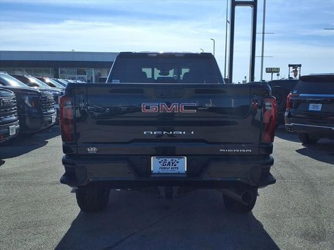New 2026 GMC Sierra 3500 Denali w/ Denali Reserve Package image 15