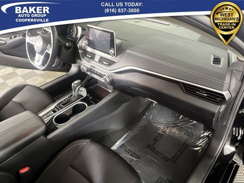 Used 2022 Nissan Altima 2.5 SV w/ SV Premium Package image 28