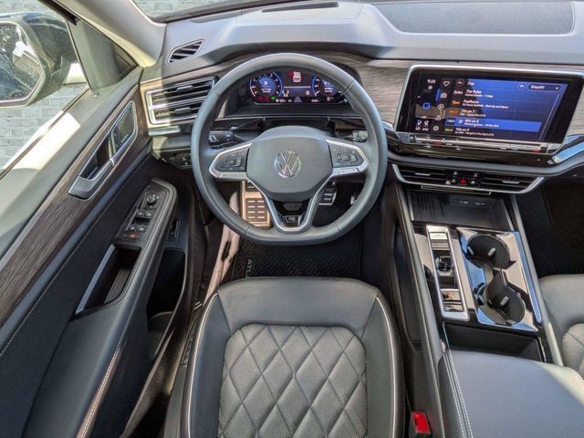 Certified 2026 Volkswagen Atlas SEL Premium R-Line AWD/4WD image 15