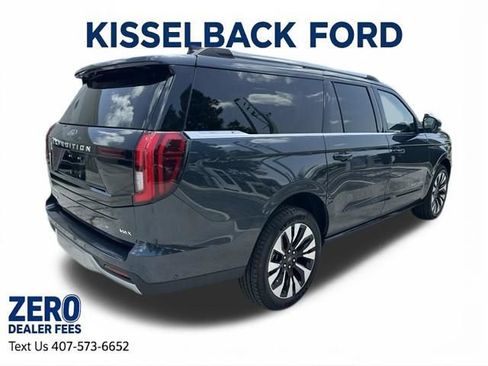 Used 2025 Ford Expedition Max Platinum w/ Driver's Package AWD/4WD image 5