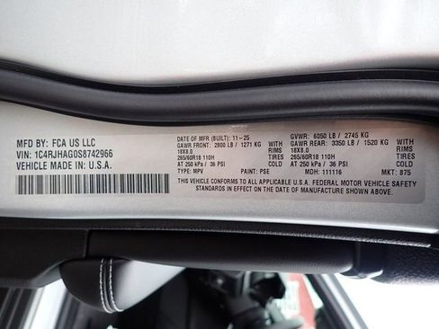 New 2025 Jeep Grand Cherokee Altitude image 16