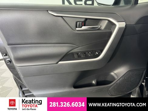 Certified 2020 Toyota RAV4 XLE Premium FWD image 13