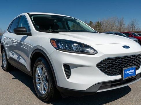 Used 2022 Ford Escape SE AWD/4WD image 4