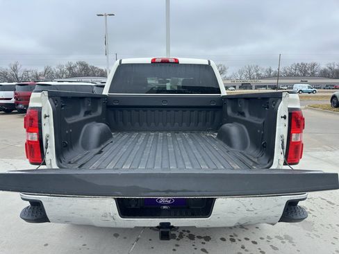 Used 2015 GMC Sierra 1500 SLT w/ SLT Crew Cab Value Package image 9