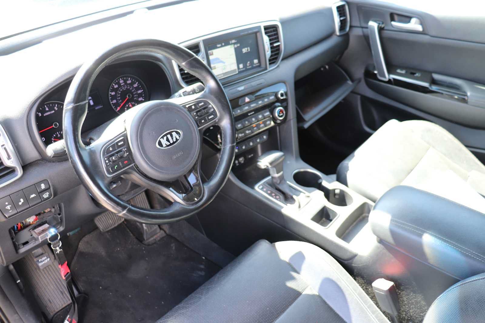 Used 2018 Kia Sportage EX w/ EX Technology Package FWD image 10