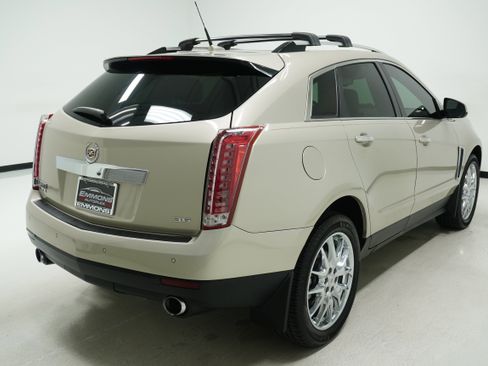 Used 2014 Cadillac SRX Premium image 4
