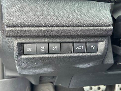 Certified 2025 Toyota Camry SE image 17