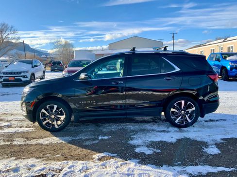 Used 2022 Chevrolet Equinox Premier image 2