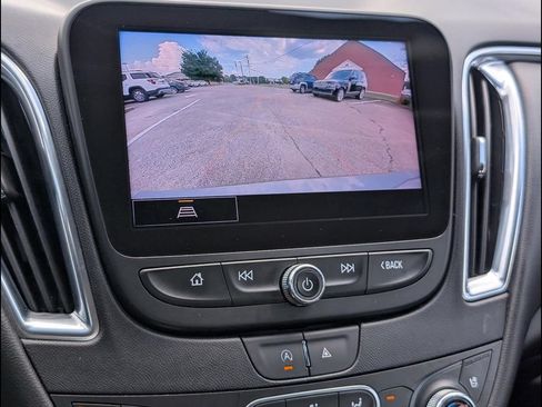 Used 2023 Chevrolet Malibu LT FWD image 9