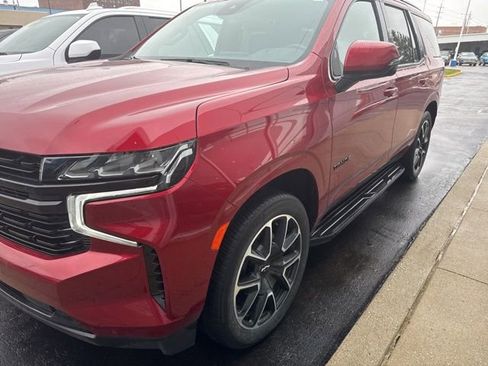 Used 2023 Chevrolet Tahoe RST w/ Luxury Package image 2