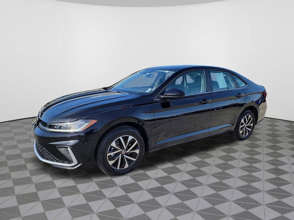 Used 2025 Volkswagen Jetta S FWD image 2