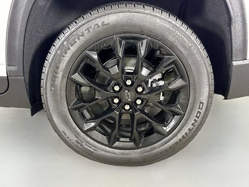 New 2026 Chevrolet Traverse LT w/ Midnight/Sport Edition FWD image 33
