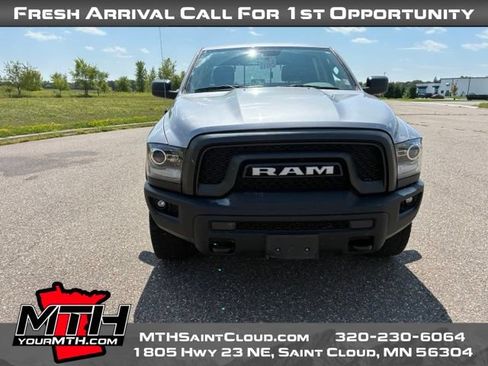 Used 2019 RAM 1500 Warlock AWD/4WD image 3