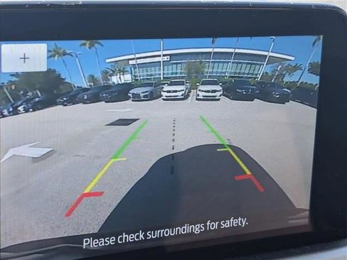 Used 2020 Ford Escape SE image 13