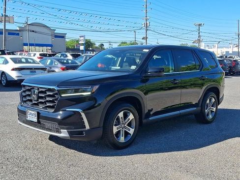 Certified 2025 Honda Pilot EX-L image 3