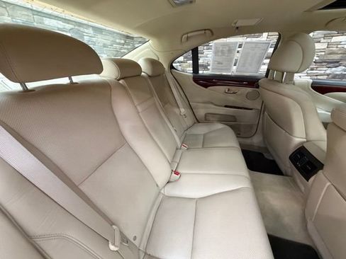 Used 2012 Lexus LS 460 AWD w/ Luxury Value Edition image 36