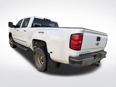 Used 2016 Chevrolet Silverado 3500 LTZ AWD/4WD image 5